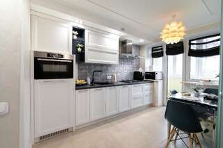 Апартаменты Apartamenti v centre na Sovetskoy Брест Апартаменты Делюкс-56
